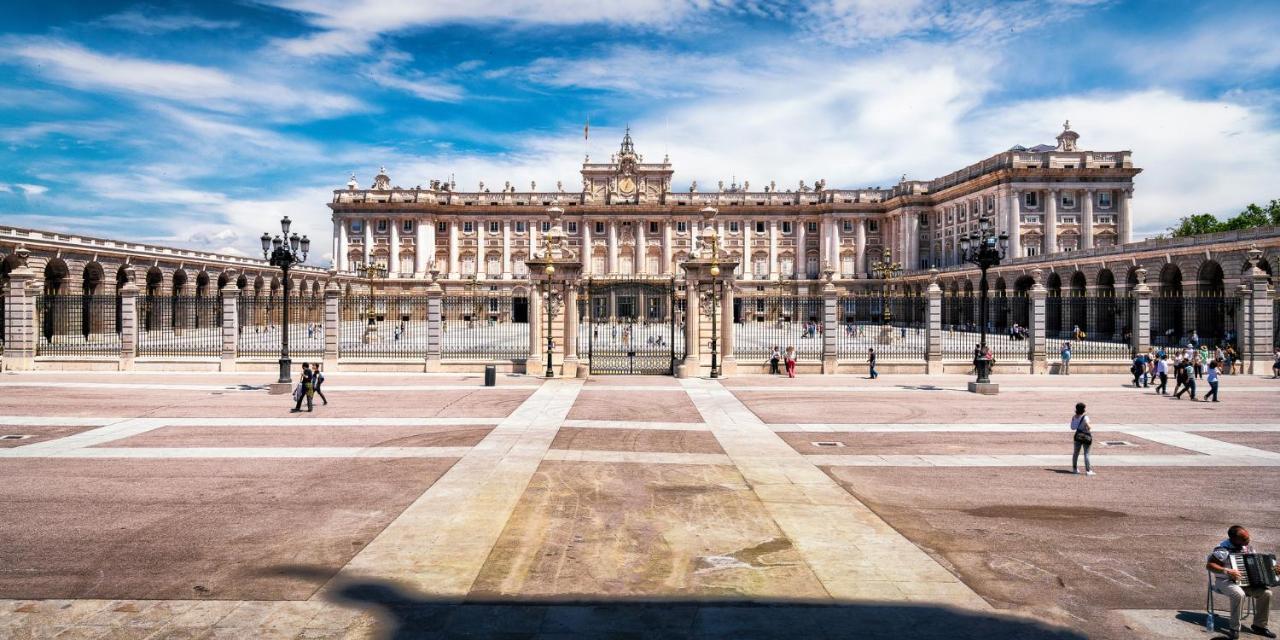 Puerta Del Sol Carretas Apartaments & Rooms Madrid Esterno foto